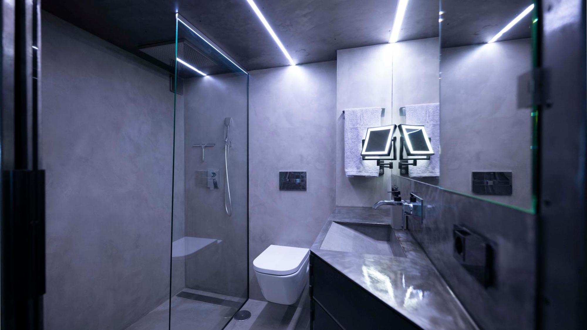 Iron House - Golden Mile Penthouse Bathtub Puente Romano Appartement Marbellac