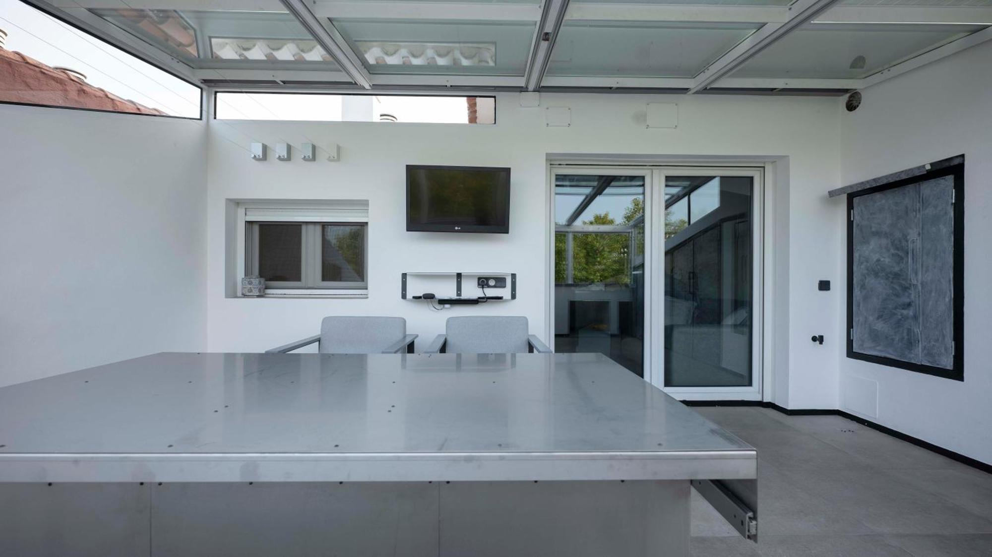 Iron House - Golden Mile Penthouse Bathtub Puente Romano Appartement *
