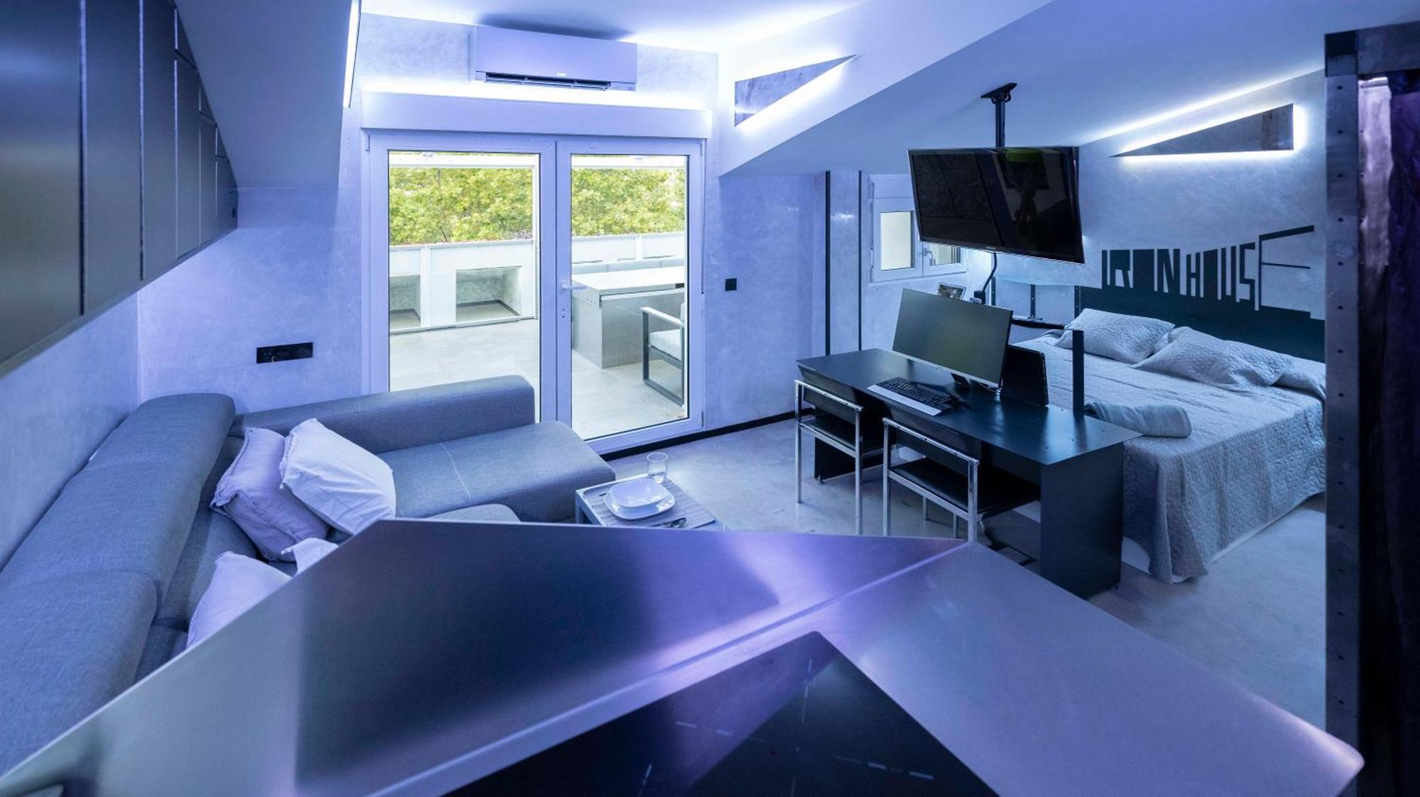 Appartement Iron House - Golden Mile Penthouse Bathtub Puente Romano *